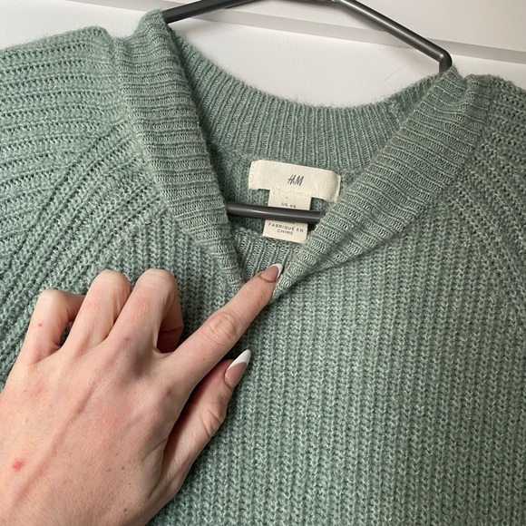 H&M oversized woollen dress! Super soft 💚 - Picture 4 of 4